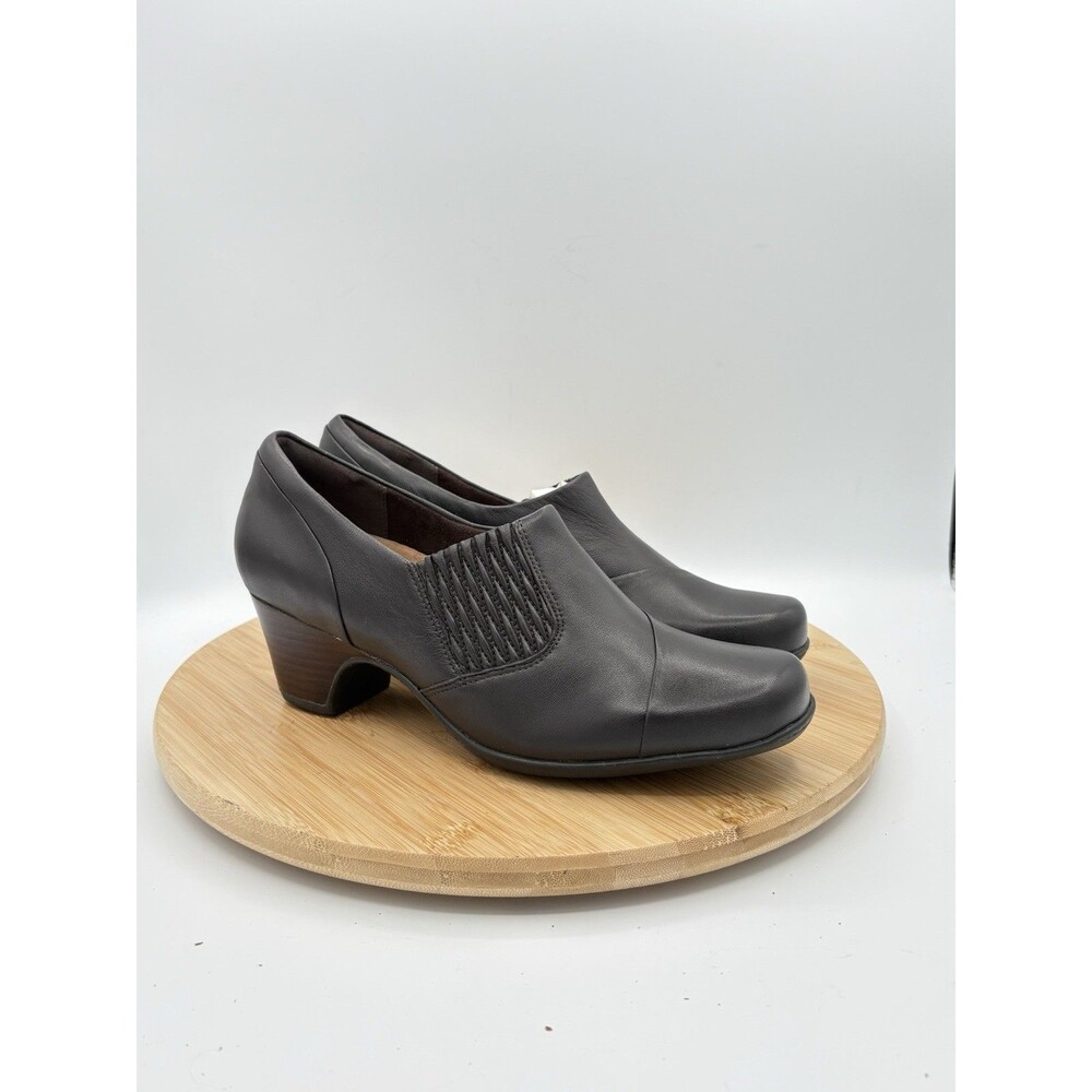Clarks Artisan Sugar Maple Shootie Pump Slip On Brown Leather Size 9N Block heel
